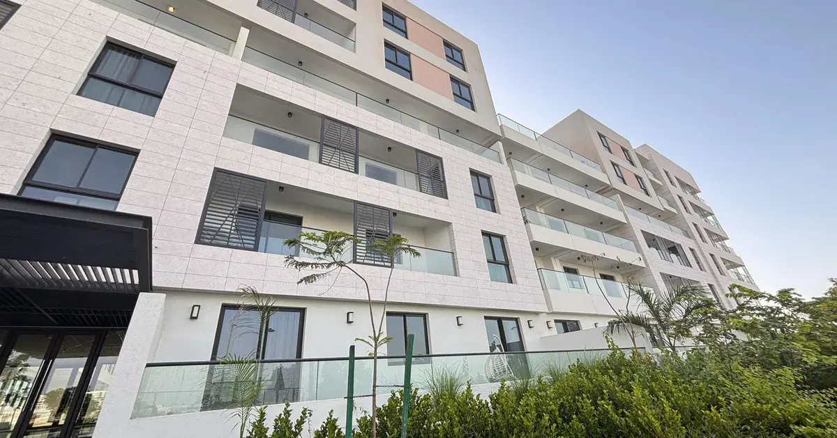 2-Bedroom Apartment in Al Mouj